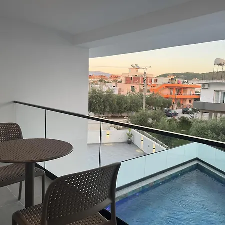 Alpha Blue Aura Duplex -triple & Private Pool شقة